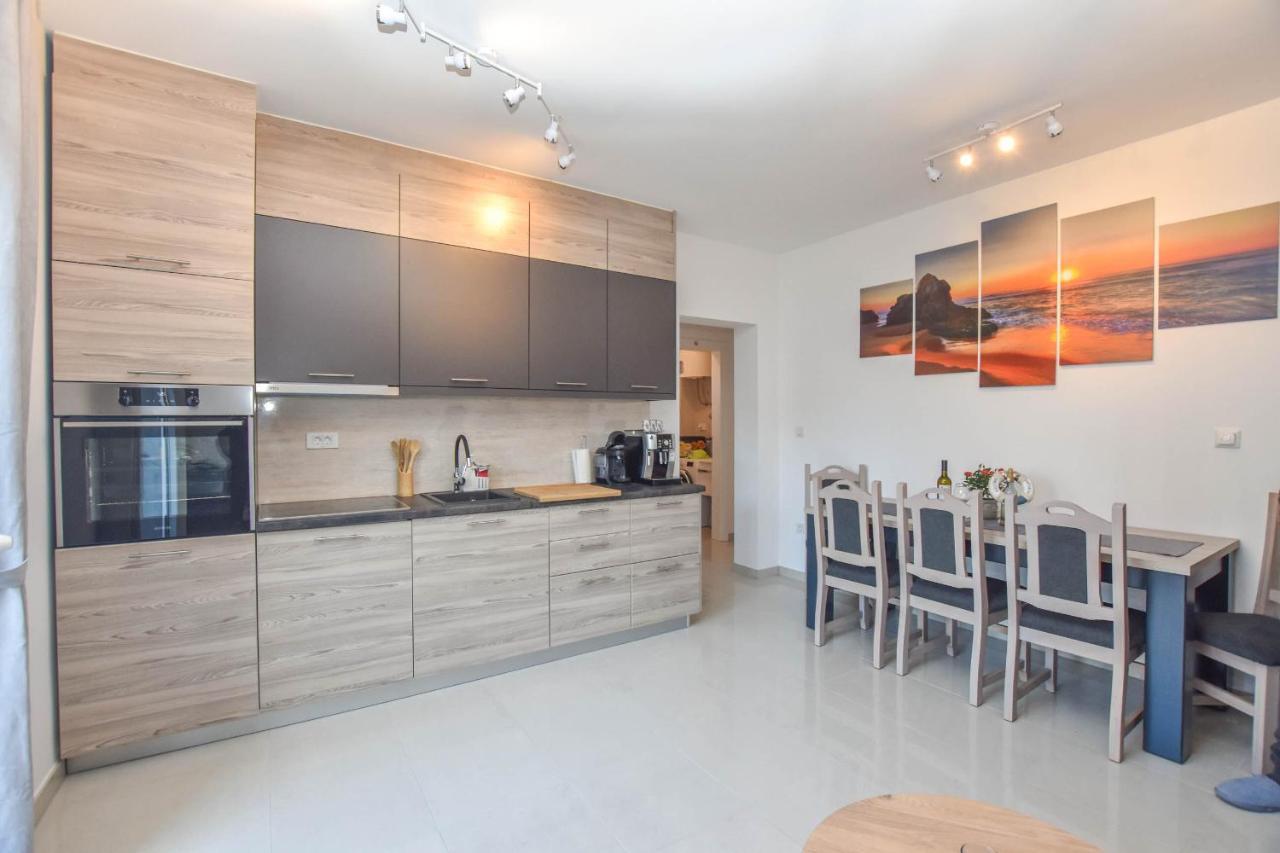 Apartment Martin Биоград-на-Мору Экстерьер фото